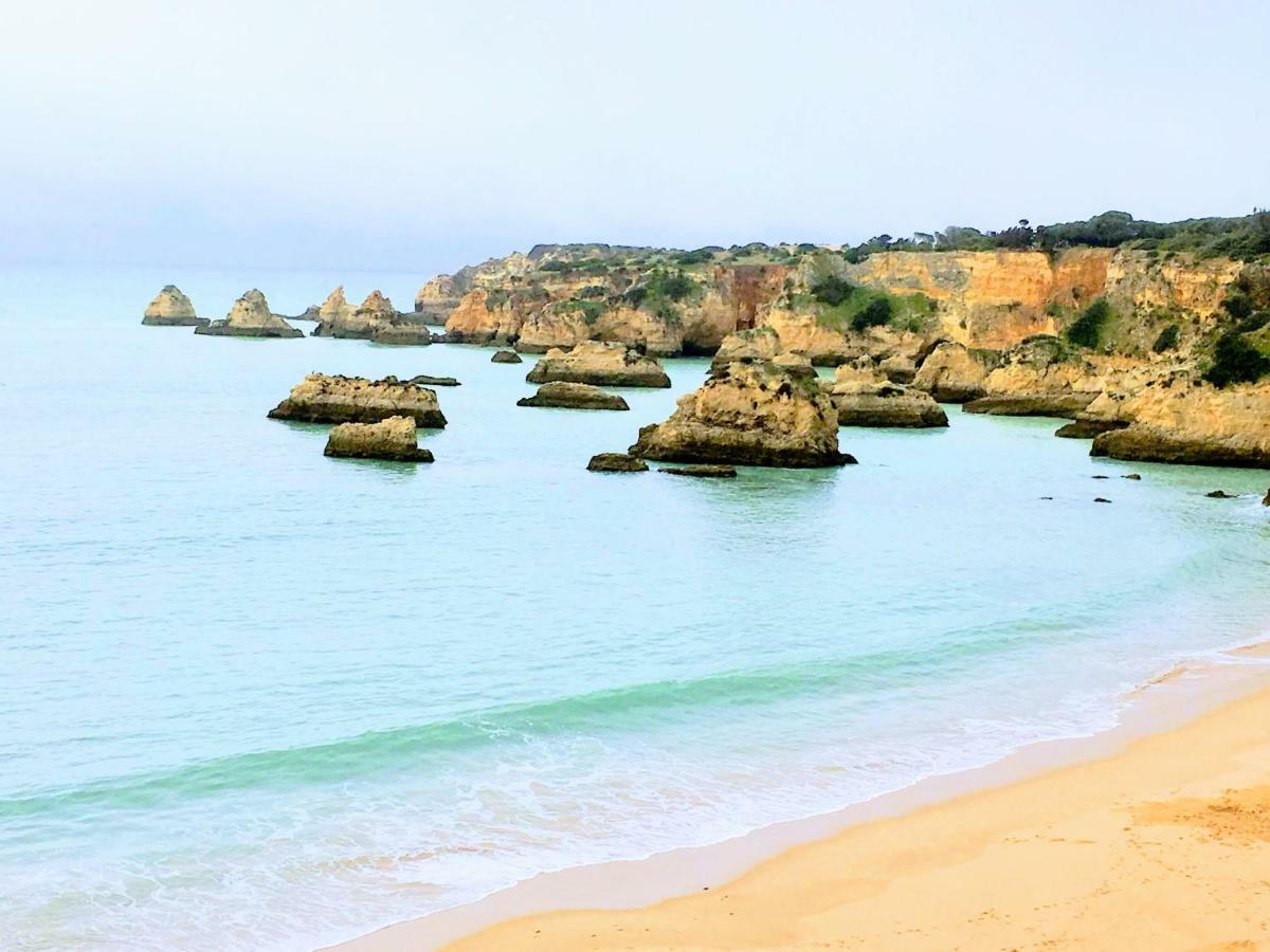 Litoral Mar Dream 17, Beach Front, Free Wi-Fi, Private Parking, Pool Portimao Exterior photo
